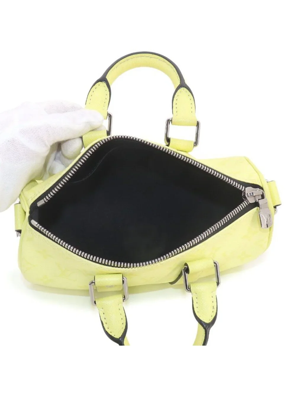 Louis Vuitton Taigarama Keepall Bandouliere 25 2-Way Bag Lemon Yellow